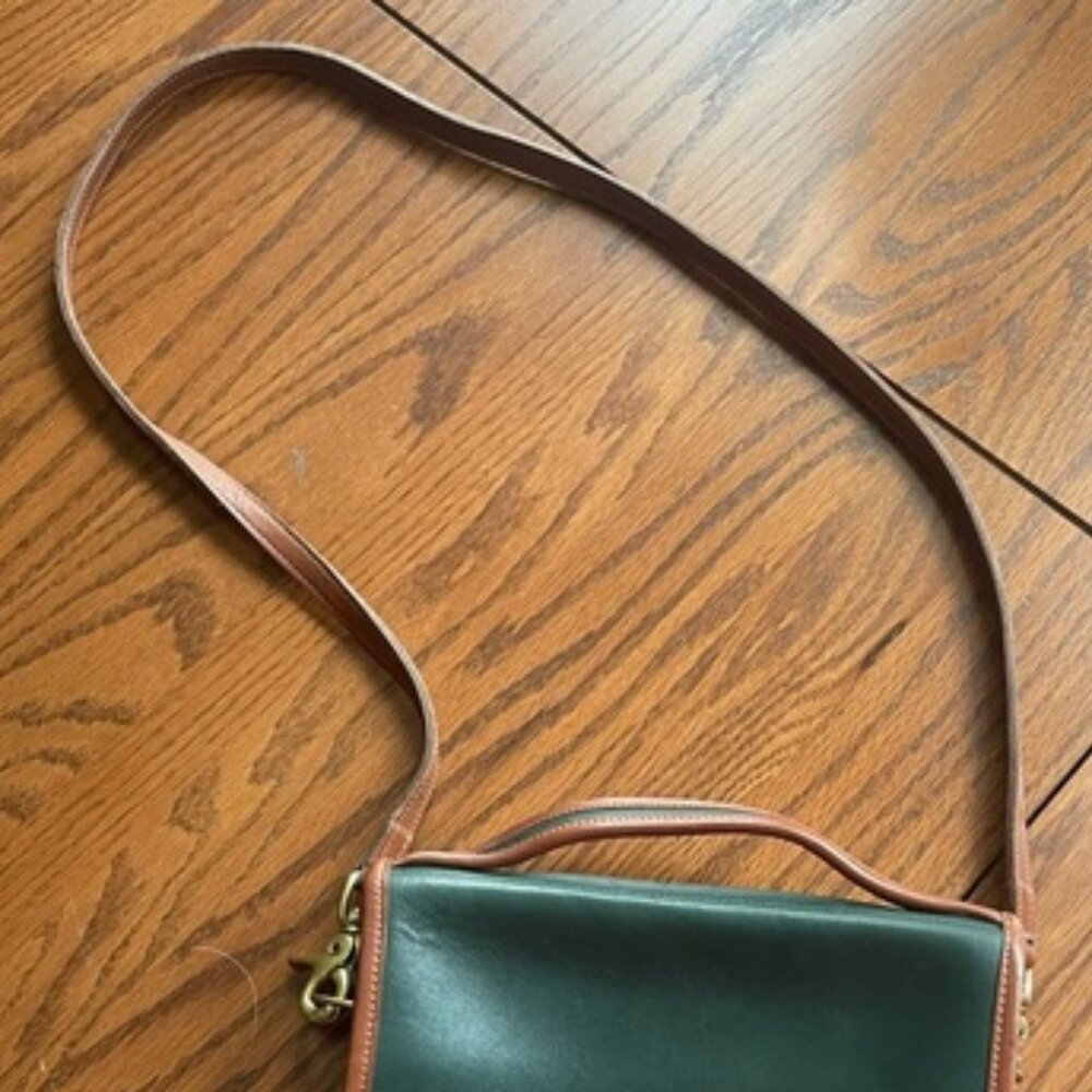 Vintage Laura USA flap messenger crossbody bag - Picture 2 of 7